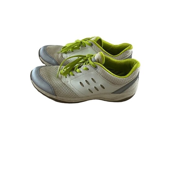 Vionic Venture Women's Neon Green Walking Active Sneaker - 8 - Picture 1 of 11